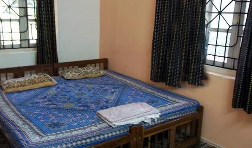 Maxen Service Apartment, Goa 4